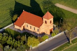 Kościół w Warszewicach