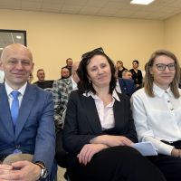 I rocznica powstania przedszkola i żłobka, na zdjęciach goście i dzieci.