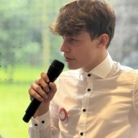 Uczestnicy debaty w Wybczu
