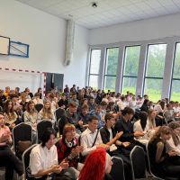Uczestnicy debaty w Wybczu