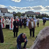 Zdjęcia z 19.10.2025 r. - msza św. odpustowa w kościele w Łubiance pod przewodnictwem biskupa Arkadiusza Okroja