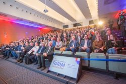 Zdjęcia z Forum Samorządowego w Operze Nova