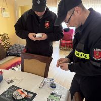 Zdjęcia z montażu czujek u mieszkańców gminy