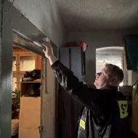 Zdjęcia z montażu czujek u mieszkańców gminy