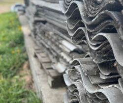 Azbest - podpisanie umowy