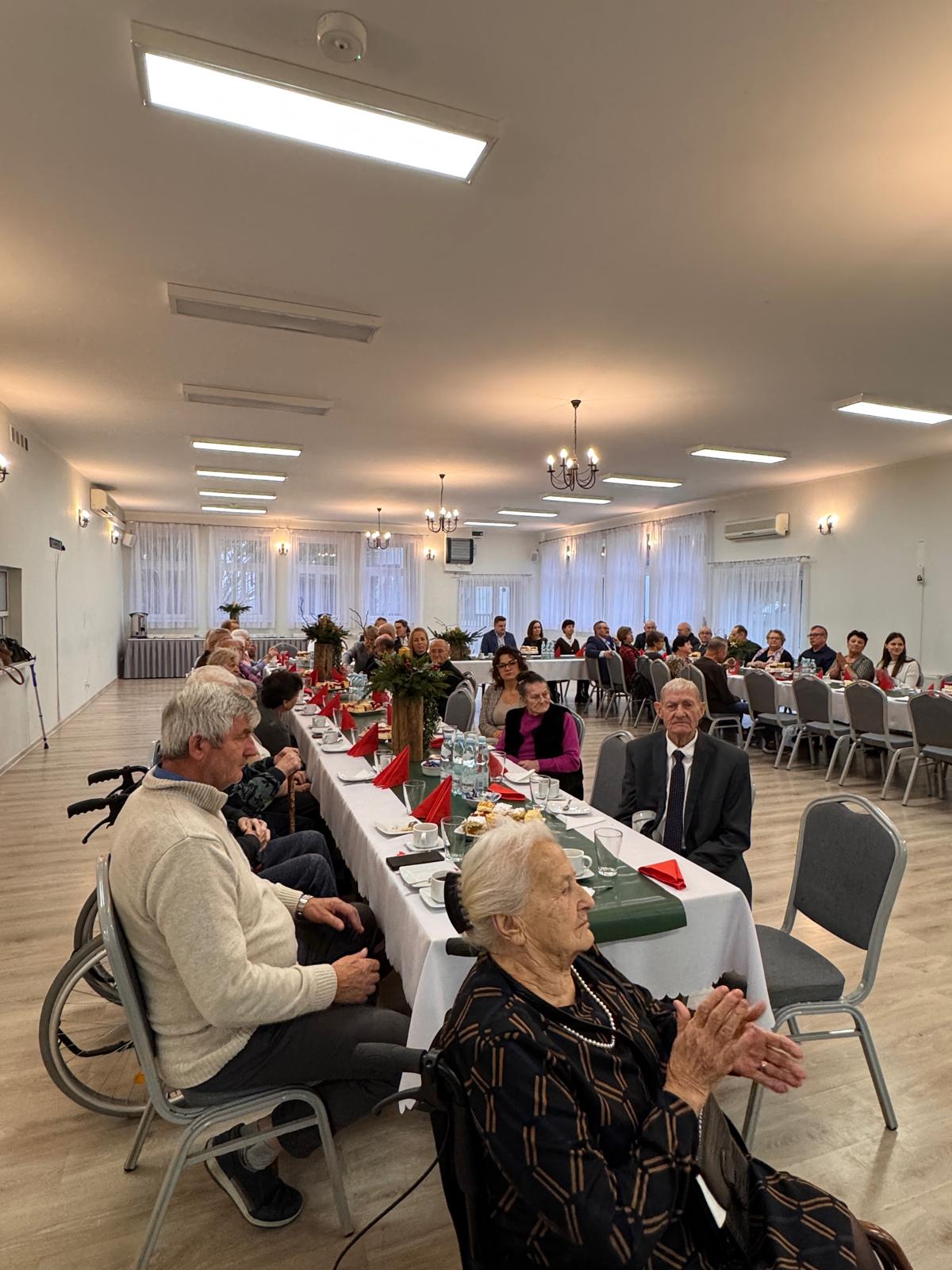 Mikołajkowe spotkanie Seniorów 90+ w Gminie Łubianka
